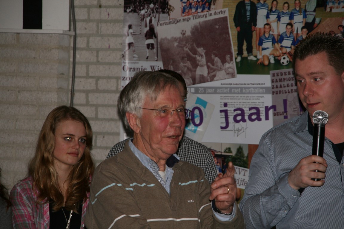 2e deel jubilarissenavond 15 maart 2013 038.JPG